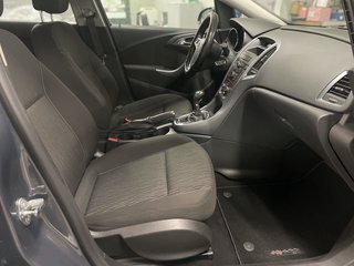 Opel Astra J Sports Tourer~KLIMa~ALLWETTER~sehr sparsam 1 Tank / 1400 km TÜV NEU Edition - bilder 12