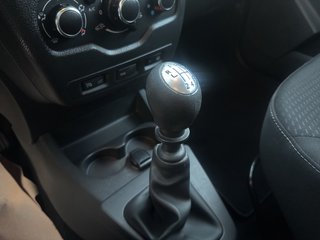 Dacia Dokker Comfort~el.FH~el.Asp~KLIMA~DACHREHLING~AHK~TEMPO~INSP.+TÜV NEU sehr gepflegtes Fahrzeug - mit SCHECKHEFT~ALLWETTERREIFEN - foto 6