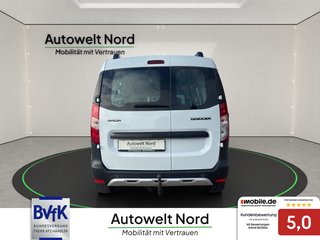 Dacia Dokker Stepway Celebration~AHK~SHZ~NAVIGATION~TEMPOM~R-KAMERA~NAVI~KLIMA~SCHECKHEFT~TÜV u.AU NEU sauber und gepflegt - bilder 1