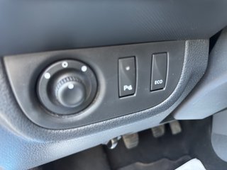 Dacia Sandero II TCe 90 Laureate~1.Hand Navi Tempomat~KLIMA~NAVI~R-KAMERA~TÜV +INSP.NEU Stepway Prestige - bilder 14