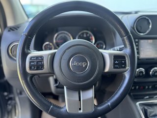 Jeep Compass Limited 4x4~Navi~KLIMAAUT.~ALUS~WINTR.~SHZ~6 gang~TÜV bis 08/26~STANDHEIZUNG~TEMPO~ Das Fahrzeug wird bevorzugt an Wiederverkäufer / Auslandverkauf / Bastler / Export.! - bilder 7