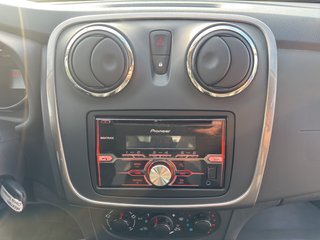 Dacia Sandero II Motor 0,9 Ltr. - 66 kW TCE KAT~Stepway Prestige KLIMA~PDC~NAVI~R-KAMERA~TÜV und AU NEU Stepway - bilder 15
