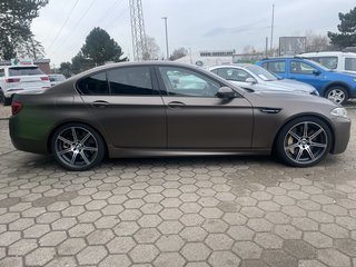 BMW M5 Competition~HUD~LEDER~STH u. STB~KEYLES GO~360 CAM~LUFTFAHRWERK~ VOLLAUSSTATUNG~KEMARIK~NAVI~STh.+ STH-BELÜFTUNG~absolut 1 A Zustand - bilder 3