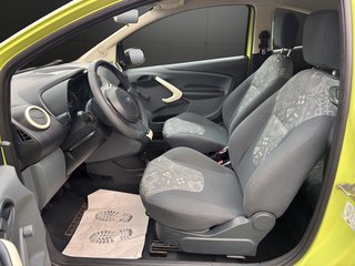 Ford Ka Ambiente~JUMP( grün)~Servo~KLIMA~ALLWETTERREIFEN~Inspektion + TÜV Neu~ - bilder 7