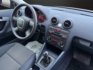 Audi A3 Sportback~LIMA~ALU~el.-FH~SHT~1.6 Liter~Benzin EURO4 - Grüneplakette~TÜV u.INSPEKTION NEU 1.6 Attraction - bilder 9