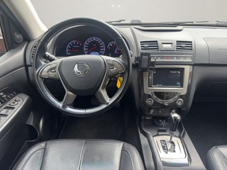 SsangYong Rexton~Automatik~7x SITEZER~4x4~Leder~NAVI~R-CAM~ALU~AHK-3,5T~TEMPO~NAVI+XENON~PDC~TÜV NEU SCHECKHEFTGEPFLEGT~UNFALLFREI~AUTOMATIK~~INSPEKTION ~TÜV - foto 5