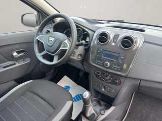 Dacia Sandero II Stepway Essential~NAVI~Freisprechanlage~Elektron. Stabilitäts-Programm (ESP)~lückenlos SCHECKHEFT~TÜV-AU NEU  Essential - bilder 9