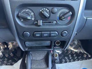 Suzuki Jimny Ranger 4x4 KLIMA~SERVO~ZV~AHK~KAT NEU~ALLWETTERREIFEN~el.FH~TÜV NEU~ sehr sauberes Fhz. - bilder 7