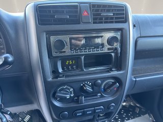 Suzuki Jimny Ranger 4x4 KLIMA~SERVO~ZV~AHK~KAT NEU~ALLWETTERREIFEN~el.FH~TÜV NEU~ sehr sauberes Fhz. - bilder 16