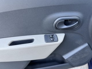 Dacia Dokker Ambiance~Servo~AHK~el. FH~2x Schiebetür~EURO5~Motor + Getriebe TOP !!! Die hintere Sitzbank ist ausgebaut mit den Dachhimmel … - foto 19