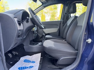 Dacia Dokker Ambiance~Servo~AHK~el. FH~2x Schiebetür~EURO5~Motor + Getriebe TOP !!! Die hintere Sitzbank ist ausgebaut mit den Dachhimmel … - foto 14