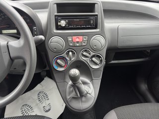 Fiat Panda 1.1 8V Active~SERVO~4 Türig~ALLWETTERREIFEN~wenig km~INSp.NEU+ TÜV NEU - bilder 6