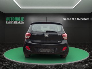 Hyundai i10 FIFA World Cup Edition~H-LENDKRAD-KLIMa~ALU~SHT~PDC~el.FH~TÜV NEU~INSPEKTION NEU - bilder 1