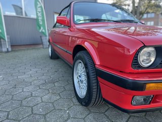 BMW 318i Cabrio E30 Edition Exclusive 1a ZUSTAND wie neu~Klima~Cabriole DACH ist neu~SHZ~Servo~ZV~Leder~el.FH~Alu~orig.km~ - bilder 6