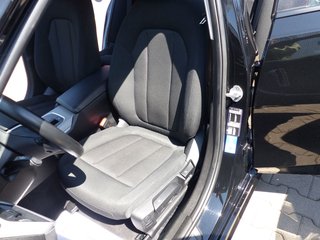 BMW 318 d Advantage Automatik*ACC*XENON*LED*PDC*SHZ* - photo 2