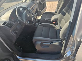 Volkswagen Touran Freestyle Automatik*7-SITZER*NAVI*XENON* - photo 3