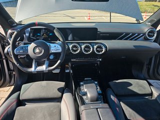 Mercedes-Benz CLA 45s AMG 4Matic*NIGHT PAKET*PANO*LED*SHZ*ACC* - bilder 1