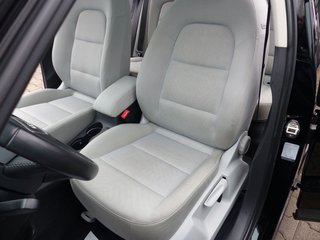 Audi Q3 1.4 TFSI Automatik*PANORAMADACH*NAVI*SHZ* - foto 2