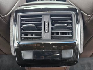 Skoda Superb Combi L&K*LEDER*XENON*PDC*SHZ*AHK*NAVI* - photo 9