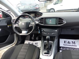 Peugeot 308 SW Allure*PANO*SHZ*PDC*XENON*AHK*NAVI* - photo 1