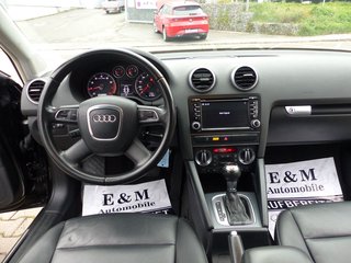 Audi A3 2.0 TFSI S-LINE*PANO*LEDER*KAMERA*NAVI*SHZ* - bilder 2
