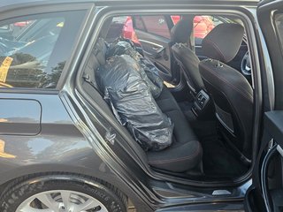 BMW 320 d Sport Line*PANO*AHK*SPORTSITZE*PDC*SHZ* - foto 10