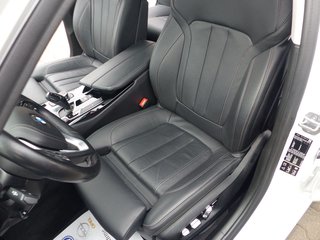 BMW 530 i xDrive*PANORAMADACH*LEDER*LED*ALU*PDC* - bilder 3