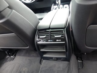 BMW 530 i xDrive*PANORAMADACH*LEDER*LED*ALU*PDC* - bilder 8