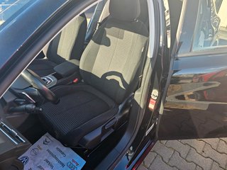 Peugeot 308 Active Pack Automatik*1.HAND*PDC*NAVI*ALU* - foto 1
