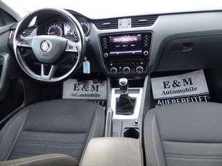 Skoda Octavia Kombi Tour *NAVI*PDC*SHZ*APPS*6.GANG** - photo 1