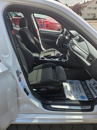 BMW X1 28 i xDrive Automatik*M-Sport*M-Paket*NAVI* - foto 1