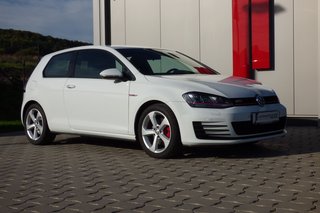 Volkswagen Golf Gebrauchtwagen Kaufen