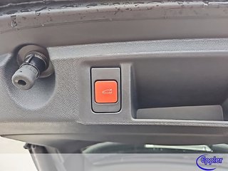 Peugeot 308 SW Hybrid 136 GT  Kamera Navi Lenkradheizung - bilder 15