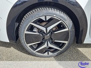 Peugeot 208 Hybrid 100   GT Navi Kamera ACC SHZ - foto 1