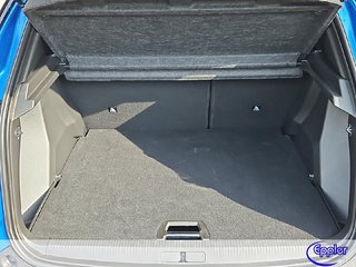 Peugeot 2008 Elektro GT Panodach Kamera Navi - bilder 7