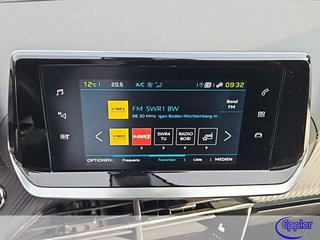 Peugeot 2008 Elektro GT Panodach Kamera Navi - bilder 7
