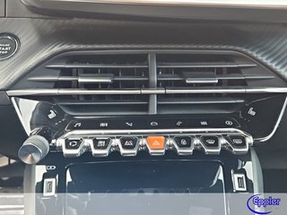 Peugeot e-208  GT Pack Kamera Alcantara Panodach PDC - bilder 4