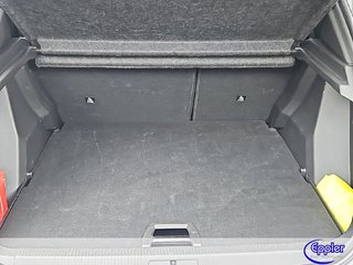 Peugeot 2008 Allure  130 EAT8 Kamera Navi SHZ Keyless - bilder 7