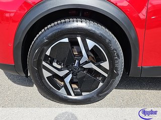 Peugeot 2008 Hybrid 136 Allure   e-DSC6 Navi SHZ PDC - foto 1