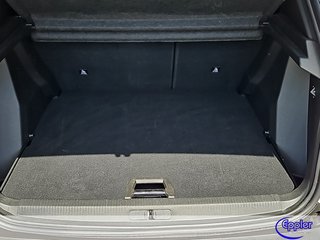Peugeot 2008 Hybrid 145 GT   Kamera Massagesitz Navi - foto 6