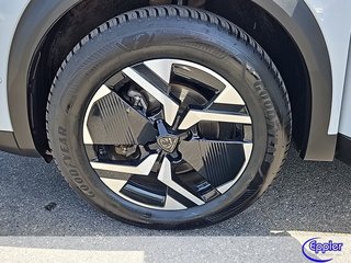 Peugeot 2008 Hybrid 145 GT   Kamera Massagesitz Navi - foto 1