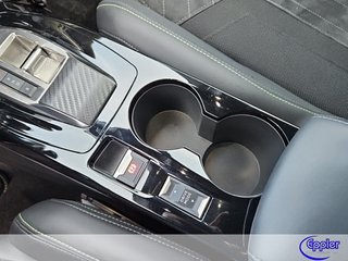 Peugeot e-2008 GT Pack Panodach Kamera Navi Full-LED - bilder 4