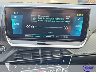 Peugeot e-2008 GT Pack Panodach Kamera Navi Full-LED - bilder 7