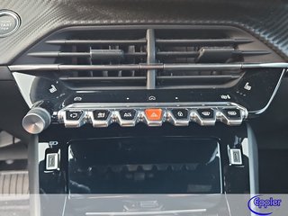 Peugeot 2008 Hybrid 136 Allure AHK Navi Kamera SHZ - bilder 5