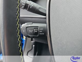 Peugeot e-2008 GT Pack Kamera Panodach Navi ACC SHZ - bilder 10