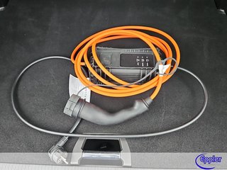 Peugeot e-2008 GT Pack Kamera Panodach Navi ACC SHZ - bilder 12