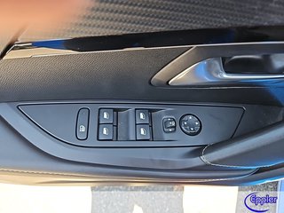 Peugeot 208 Elektro GT NAVI Kamera Touchscreen Sitzheizung Alu - bilder 2