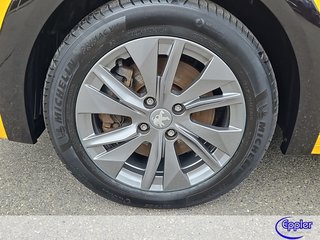 Peugeot 208 Allure  Elektro Panodach PDC hinten Klima - bilder 1