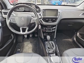 Peugeot 2008 Allure  110 PT Kamera Klima Sitzheizung - bilder 8