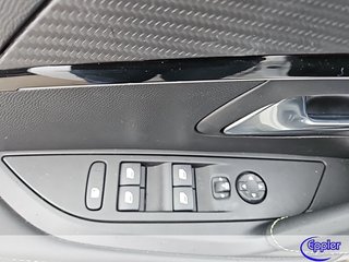 Peugeot 208 GT  Pure Tech 100 EAT8 Panodach Navi SHZ - bilder 2